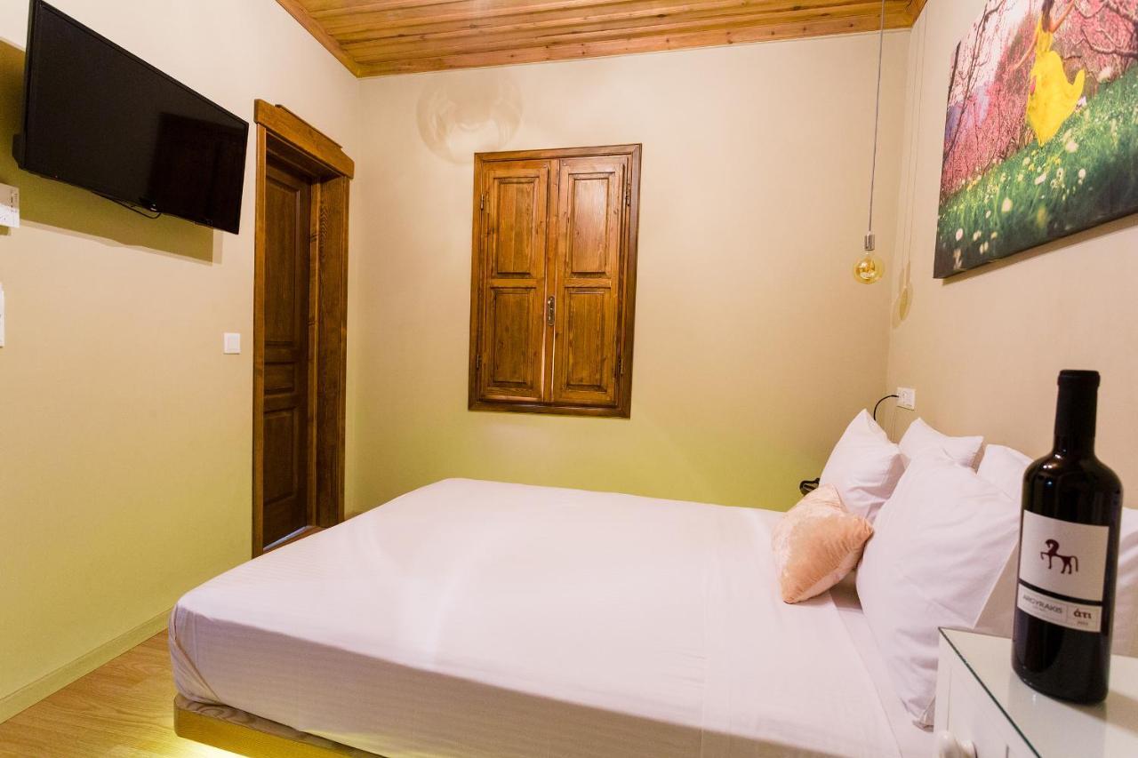 Blossom Rooms & Suite Veria  Exterior foto