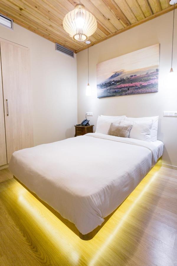 Blossom Rooms & Suite Veria  Exterior foto