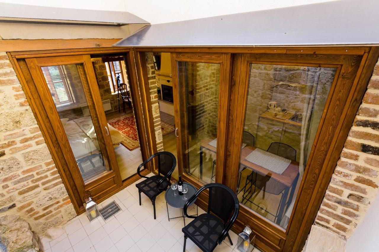 Blossom Rooms & Suite Veria  Exterior foto